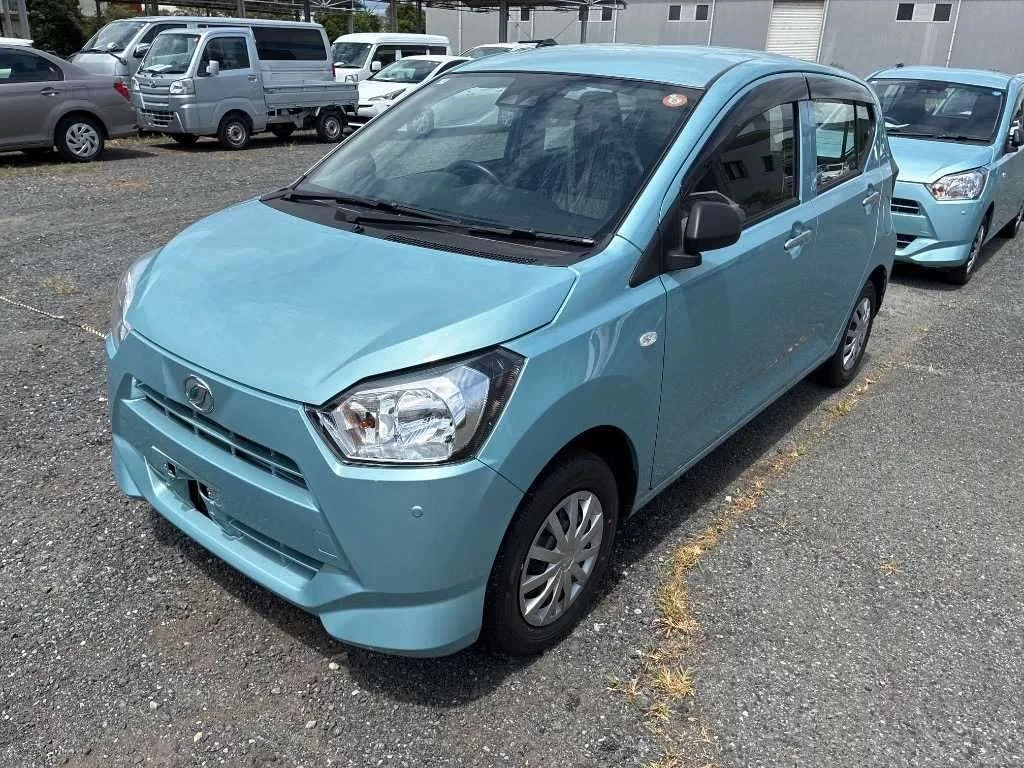 Daihatsu Mira e:S LA350S 2025